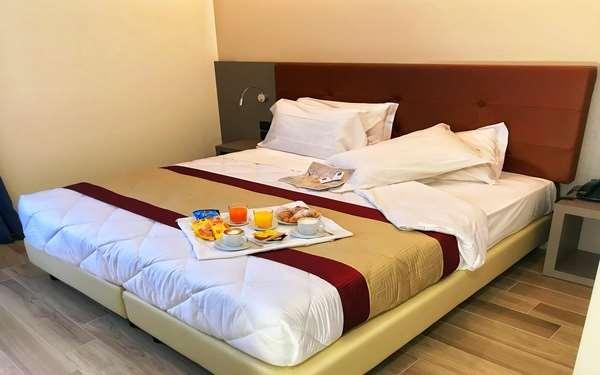 Hotel Ih Bocconi 4*